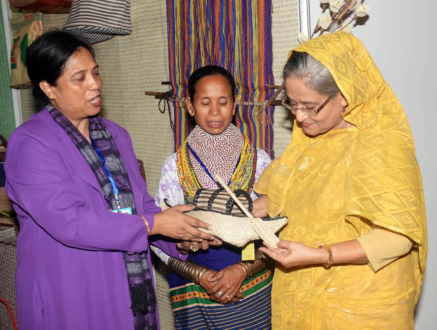 Prime Minister Sheikh Hasina is Overseeing Jute Made Boat.